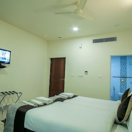 Le Noor Hotel Kochi Exterior photo