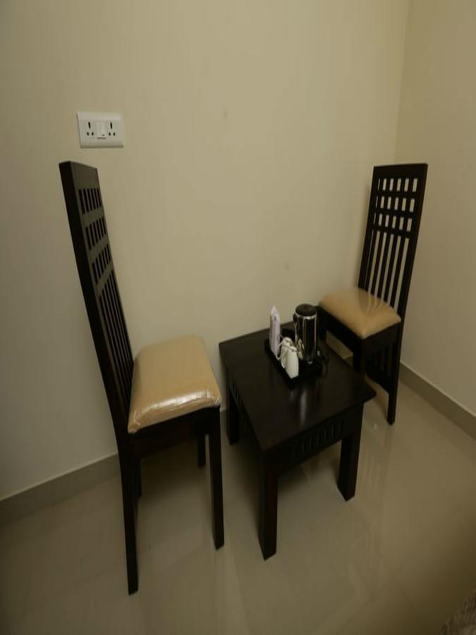 Le Noor Hotel Kochi Exterior photo