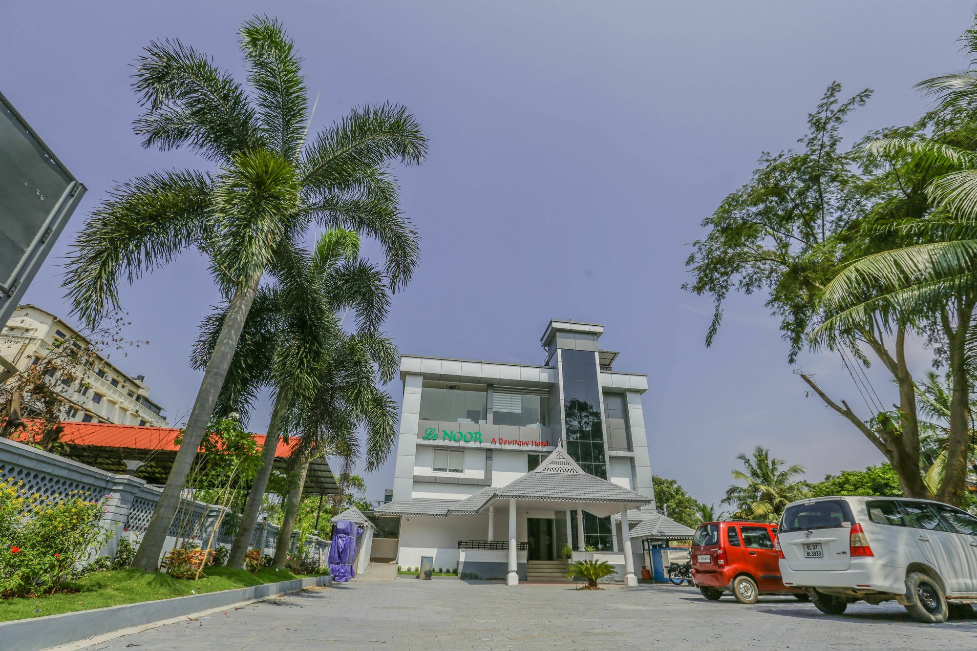 Le Noor Hotel Kochi Exterior photo