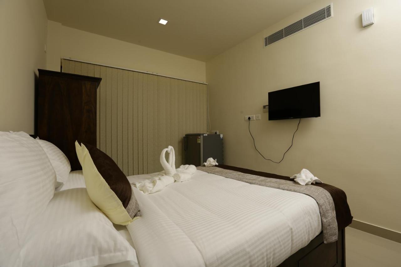 Le Noor Hotel Kochi Exterior photo